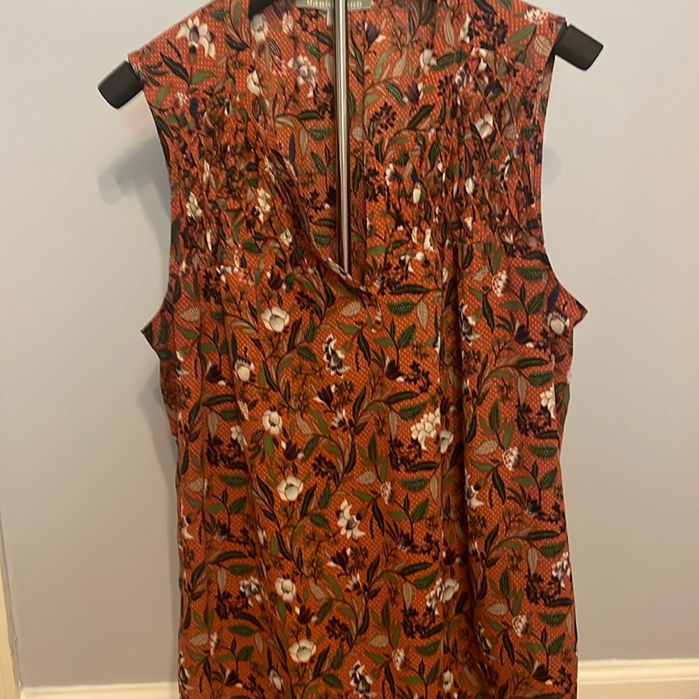 Perfect short sleeve top for fall